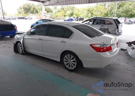 2015 Honda Accord Ex-L from USA, damaged, VIN 1HGCR2F85FA182519